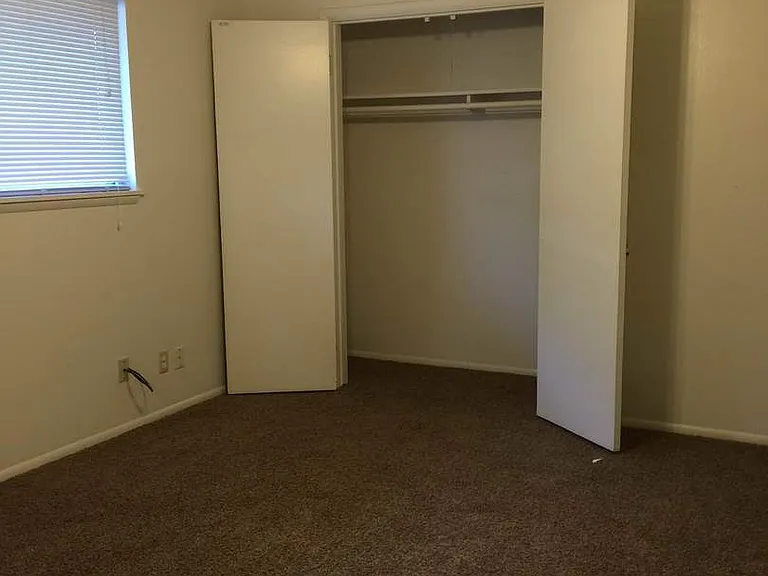 Phoenix Apartments — Photo 50