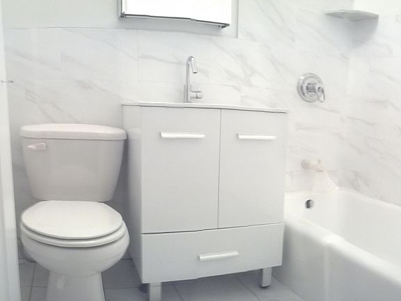 5th image of 8015 Grenfell St #23D