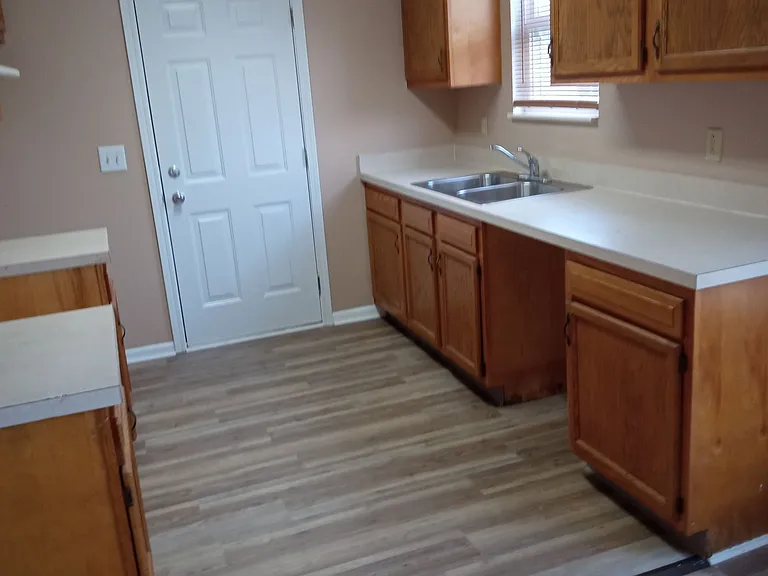 244 Knower St — Photo 12