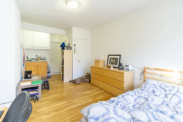 Rented by City Connections Realty | media 21