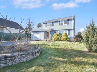 21 Glenn Lane, West Hartford, CT 06110