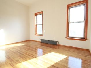 751 Metropolitan Ave #3, Brooklyn, NY 11211