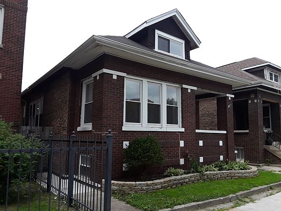 3rd image of 6152 S Washtenaw Ave