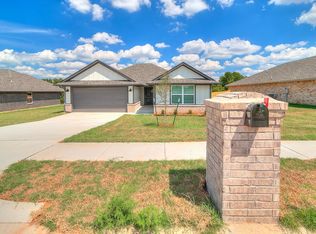 4669 Lincoln Lndg, Newalla, OK 74857