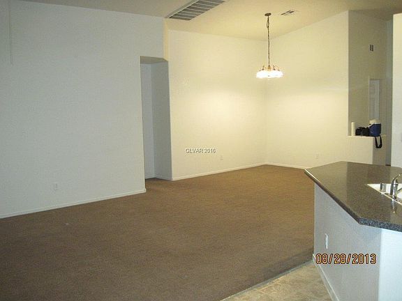 5th image of 414 Cactus Sands Ave #0