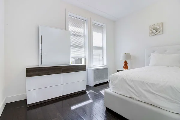 Rented by LG Fairmont Group | media 135