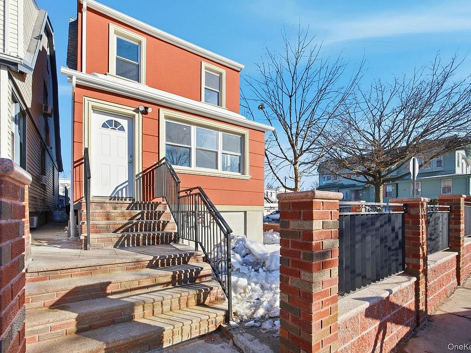 1st image of 3033 93rd Street