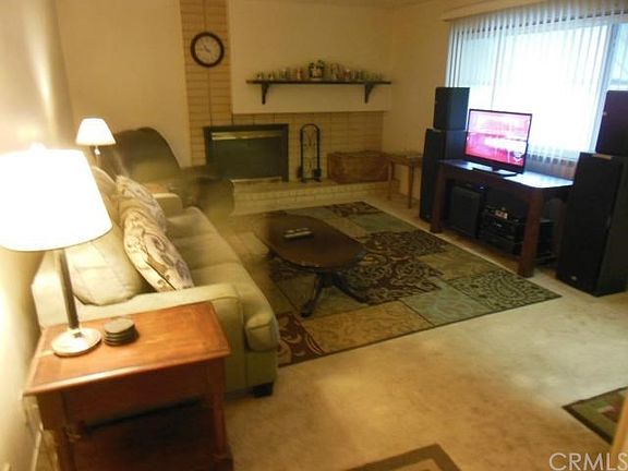 4th image of 7088 Agate St