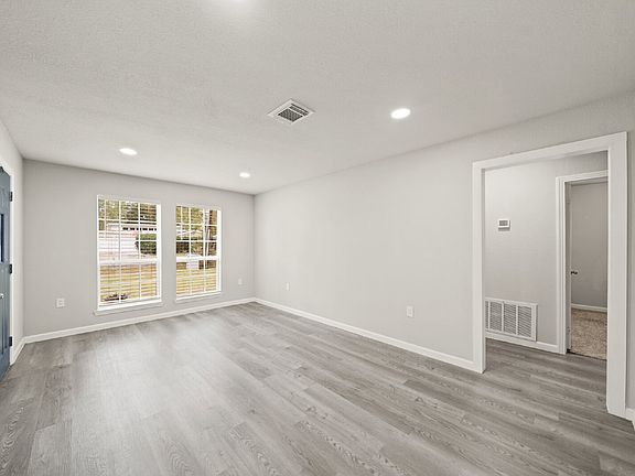 2nd image of 2106 N Galveston Ave