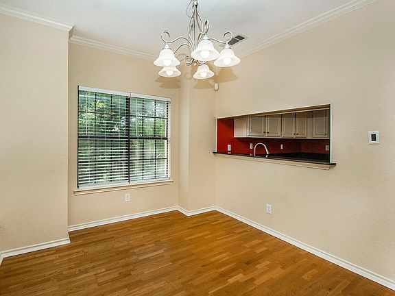 4th image of 6000 Auburndale Ave APT E