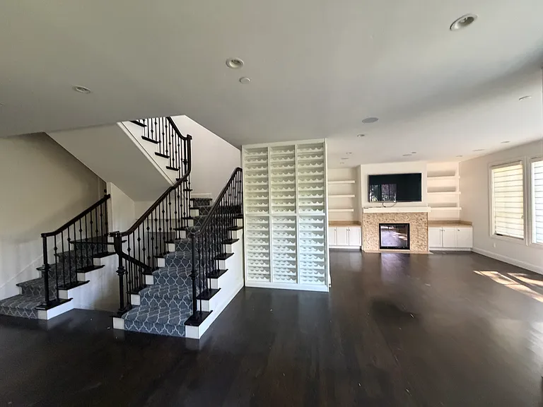 Steps upstairs and downstairs