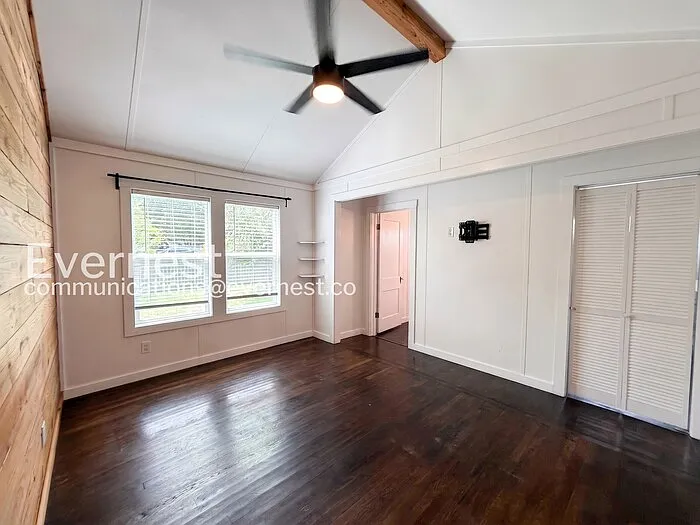 106 County Road 425 — Photo 5