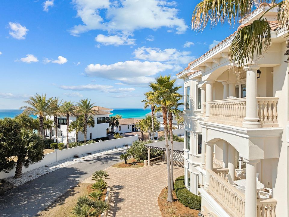 1st image of 30 Pelican Cir