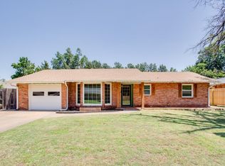 105 S Coolidge St, Enid, OK 73703