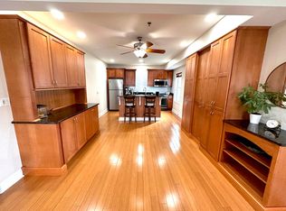 51 Taylor St APT 4, Waltham, MA 02453