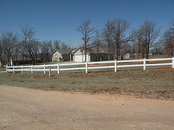 4th image of 17251 Cottonwood Ct