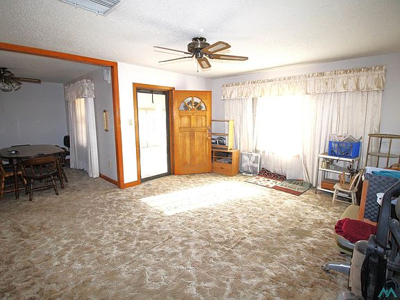 5th image of 814 W Jefferson Ave
