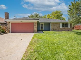 1316 Mills Ave, Dumas, TX 79029