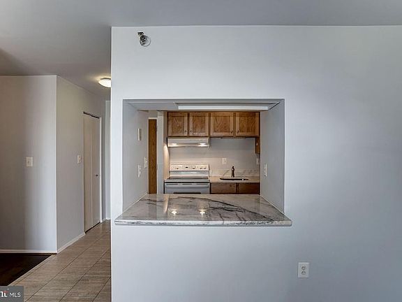 Pass-Through from Kitchen to Living Room