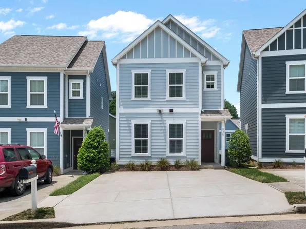 1035 Saddlestone Dr, Hermitage, TN 37076