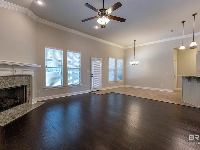 660 Turquoise Dr — Photo 9