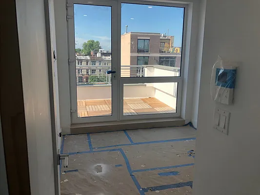 Rented by DK Real Estate Group | media 35