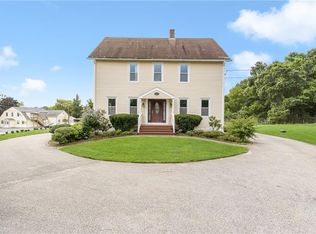 31 Pine Swamp Rd, Cumberland, RI 02864