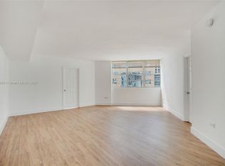 999 Brickell Bay Dr APT 1601, Miami, FL 33131