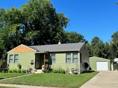 813 N Harney Ct, Pierre, SD, 57501