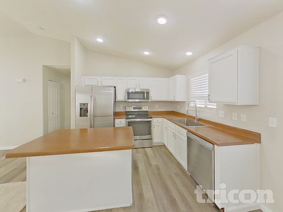 5th image of 22671 N Scott Dr