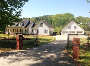 55 Jordan Dr, Lawrenceville, GA 30044