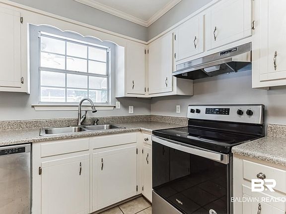 4th image of 454 Margiana Dr