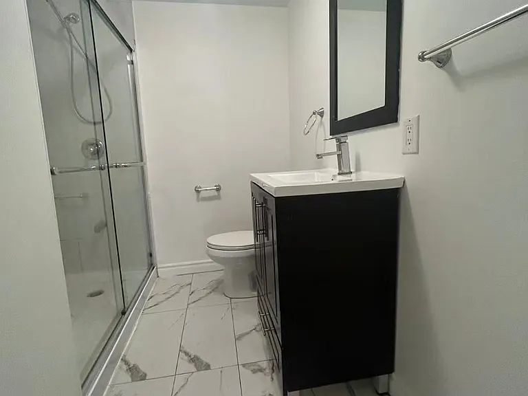 448 Elmwood Ave — Photo 42