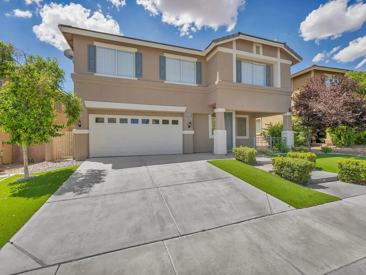 5 bed, 2894 sqft, $3,890 — Photo 2