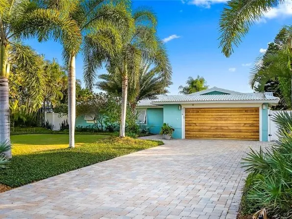 3778 42nd Ave S, Saint Petersburg, FL 33711