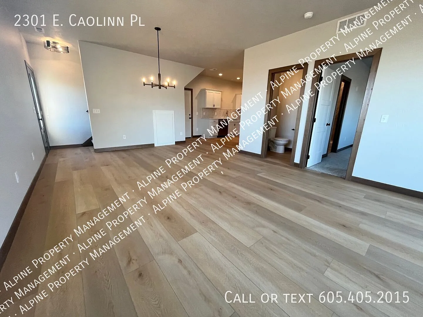 Newly Built 4 Bed/2.5 Bath Townhome in Aspen Ridge! — Photo 4
