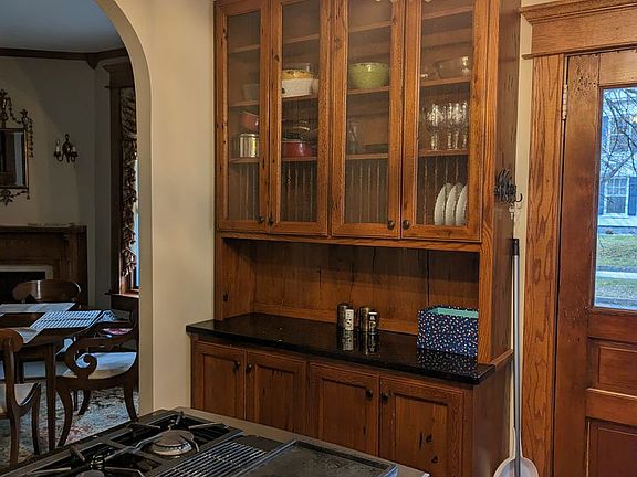 5th image of 432 5th St #432