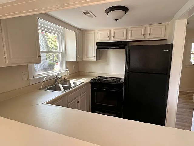2029 Eastwood Rd #154 — Photo 3