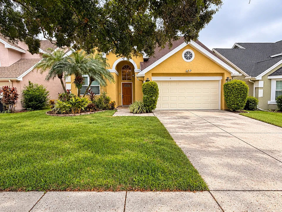 14505 Thornfield Ct