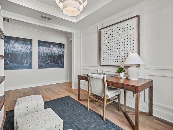 Flex Room off Foyer