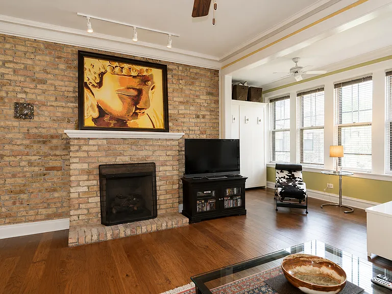 751 W Brompton Ave #2E — Photo 4