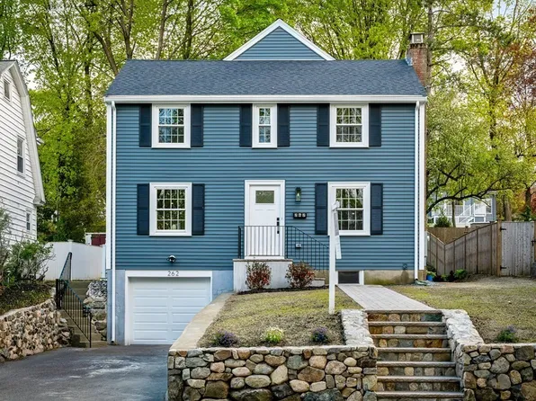 262 Marrett Rd, Lexington, MA 02421