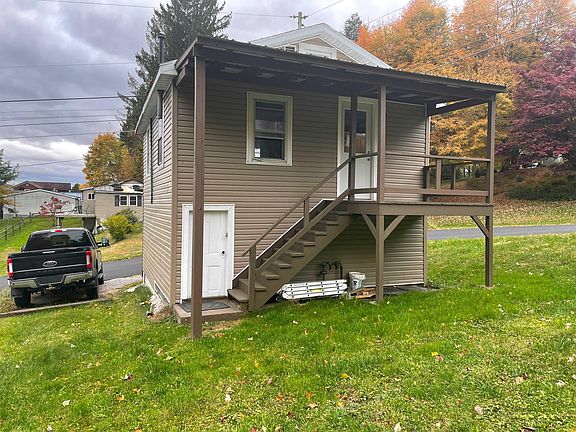 5th image of 117 Chestnut Ave