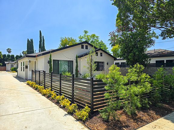 2nd image of 94 S Vinedo Ave #94