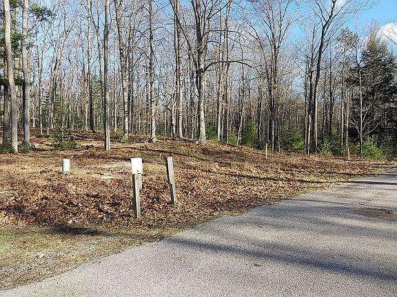 3rd image of 1800 N Glen Wood Dr