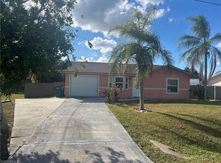 2049 50th St SW, Naples, FL 34116