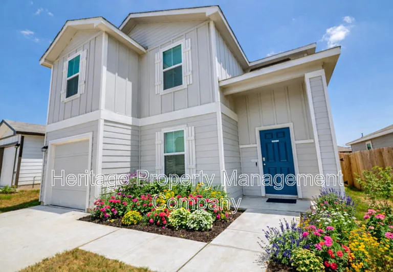 9558 Ranch Loop — Photo 3