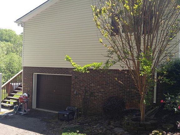 5th image of 260 Wilmore Dr