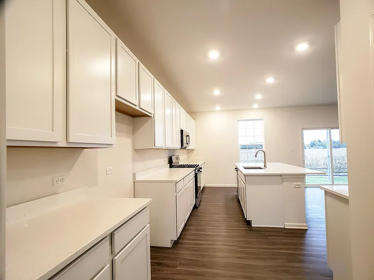 14101 Garden Way — Photo 4