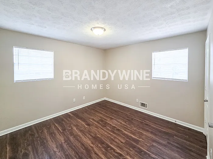 2164 Camp Ground Rd SW — Photo 9